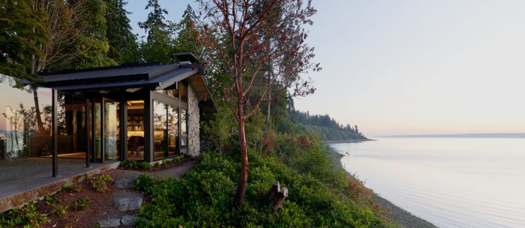 A sustainable house overlooking Puget Sound 