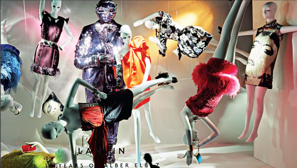 Eyes on Fashion: Barneys New York Store Windows - Interior Design