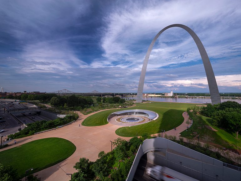 Gateway Arch Museum