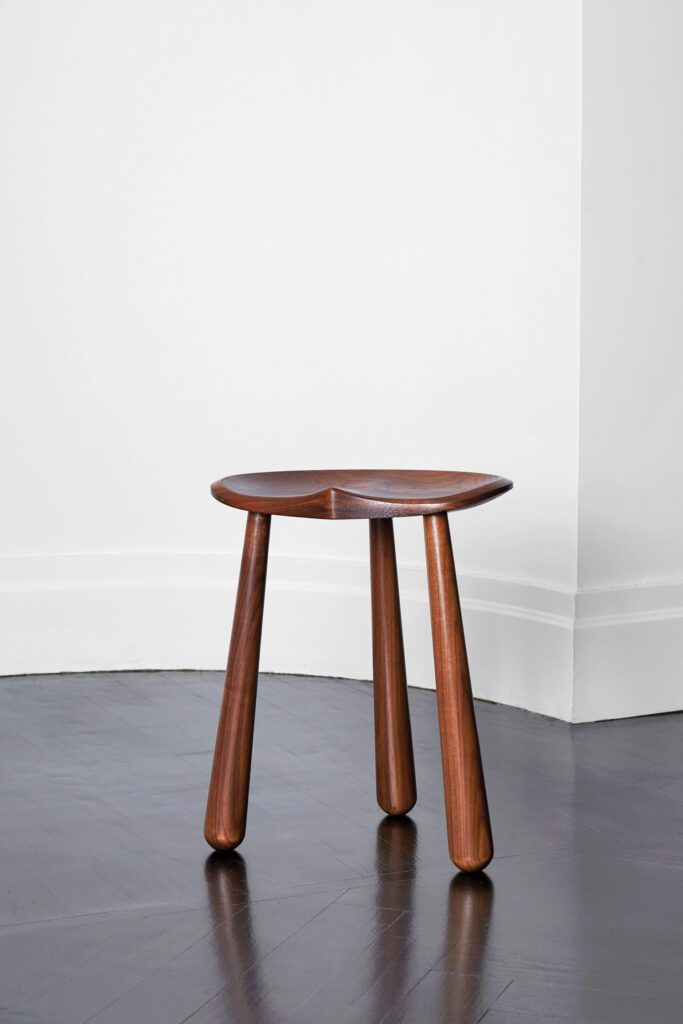 Taper stool