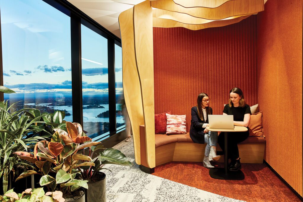 On level 24, plywood forms team-based spaces referred to as “caves”, upholstered in acoustic fabric by the Andrews Group and carpeted in Interface tiles.