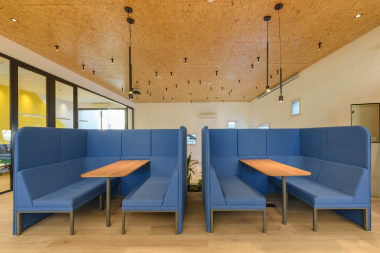 Encode Slides a New Office into a Former Cultural Center in Córdoba ...