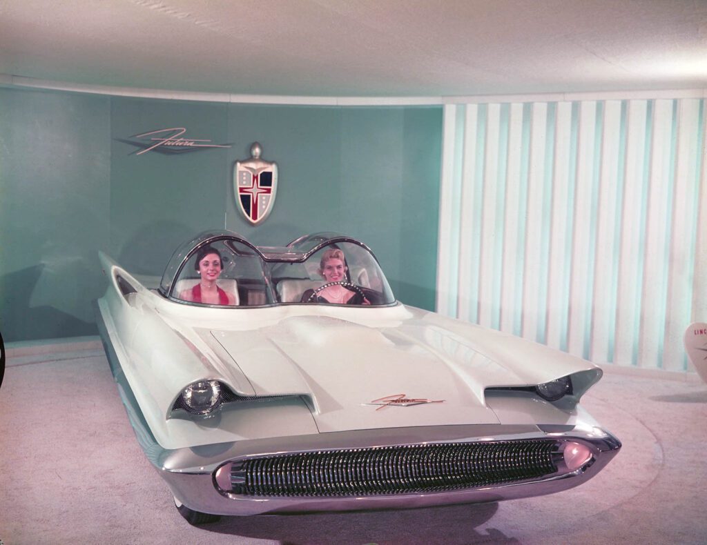 The 1955 Futura from Lincoln Motor Company.