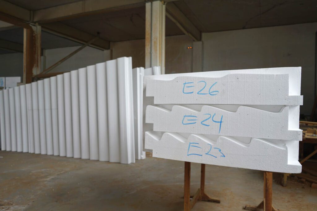 Theo Sarantoglou Lalis and Dora Sweijd, co-founding principals of the London- and Brussels-based firm, ideated a digitally designed polystyrene-foam formwork that could be partially pre-assembled in sections, in just a handful of days, at a local warehouse. Prior to transporting the formwork to the site, they labeled each piece and included a positive or negative notch on either side. 