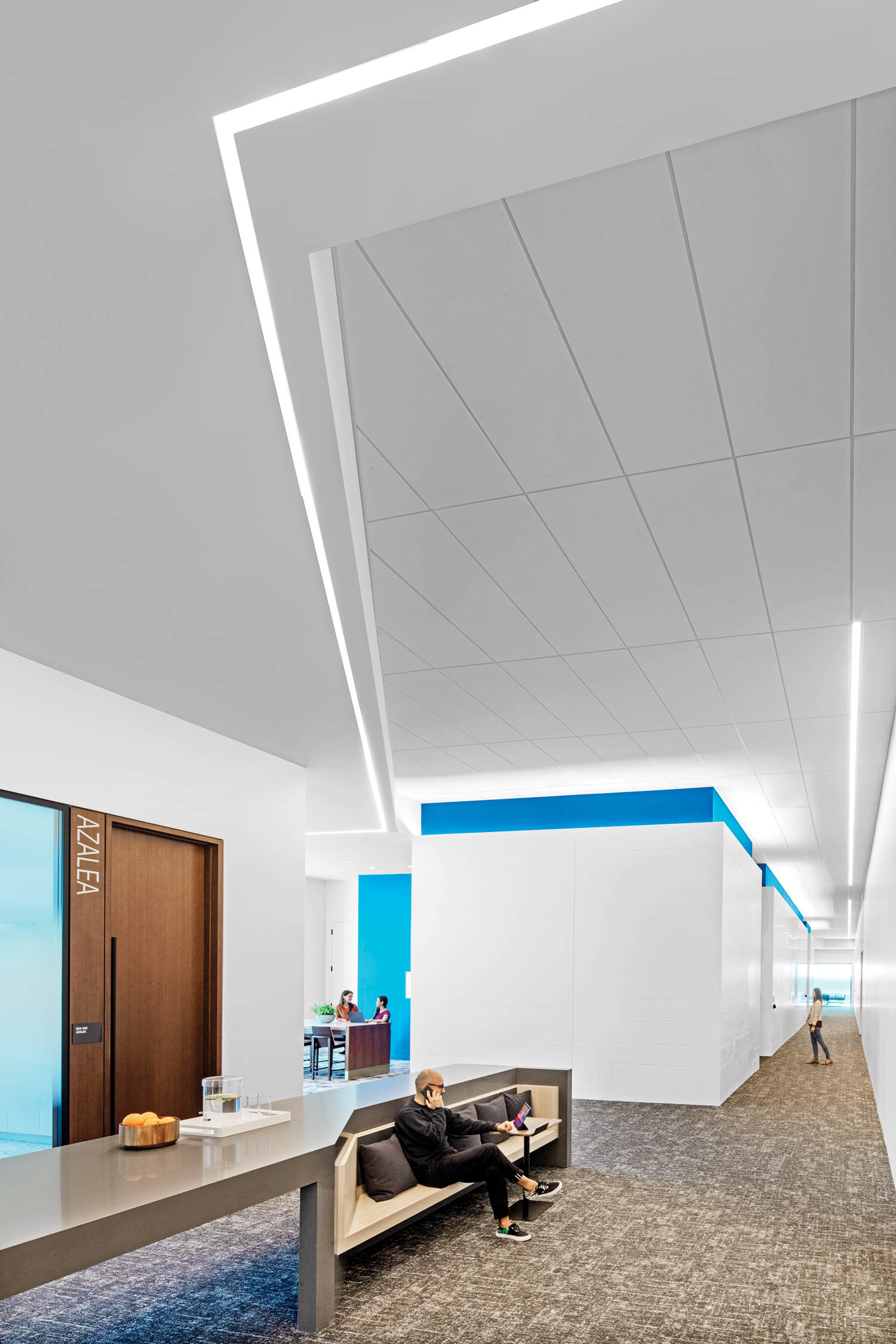 HOK Creates a Streamlined Office for a Freight Rail Operator in Atlanta ...