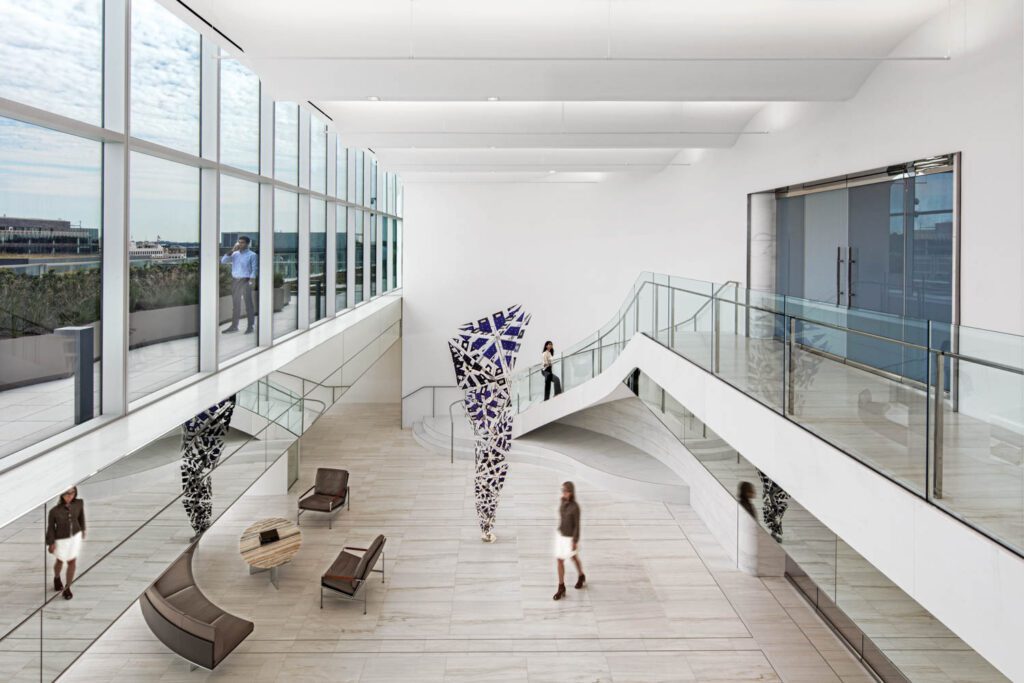 At Paul Hastings, a law firm in Washington, LSM commissioned a sculpture by Conrad Shawcross to link the office’s double-height visitor reception, located on the top two floors of a 12-story building by REX.