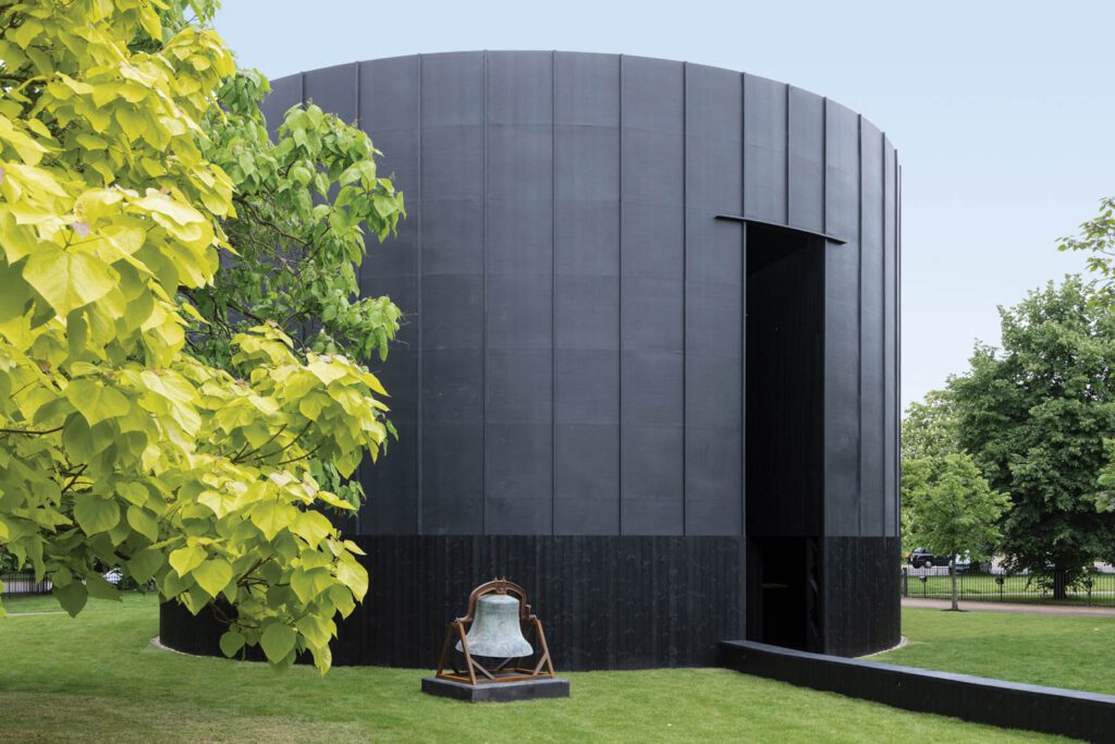 the exterior of Black Chapel, a Serpentine Pavilion by Theaster Gates