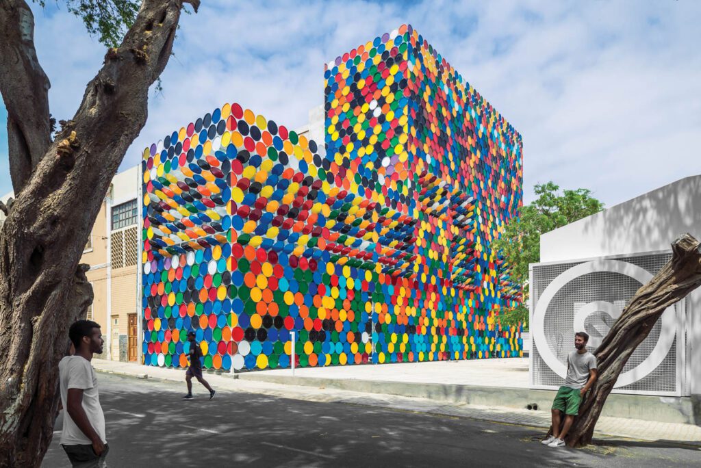 a patiolike plaza that links the streets running on either side of CNAD.