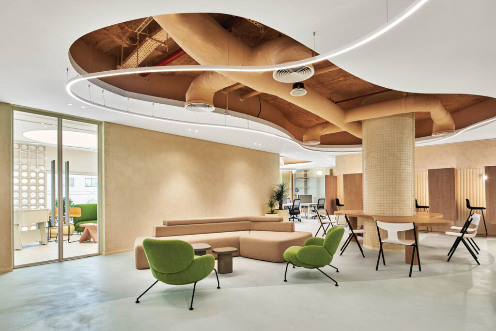 Roar Breaks the Mold With This Government Office in Abu Dhabi