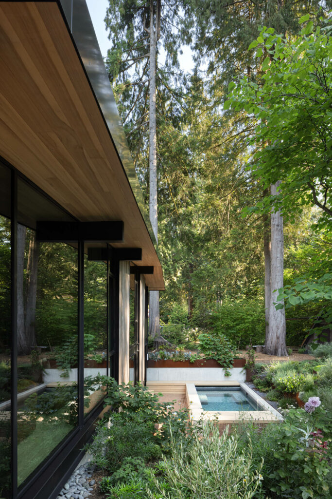 Serenity Prevails in This Mid-Century Home on the Canadian Coast