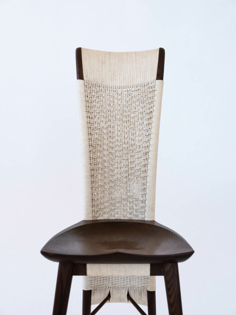 the Ganpi Shi chair by Toshio Tokunaga