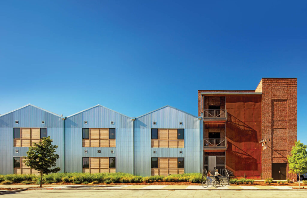 This Hotel Embraces the Legends of the Lone Star State