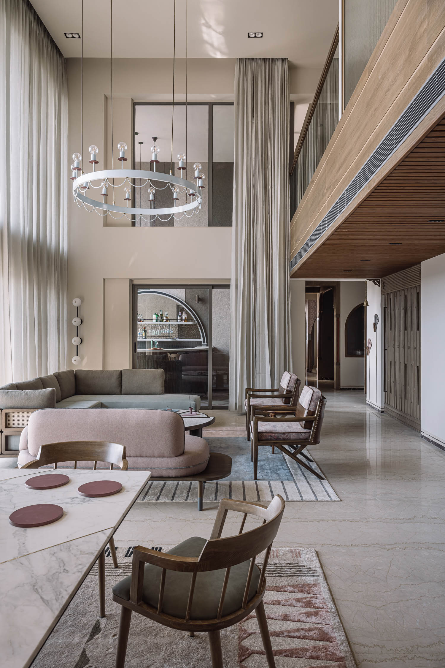 Photo inspiration: Fresh Look at This Bangalore Penthouse Pays Homage To Indian Textiles