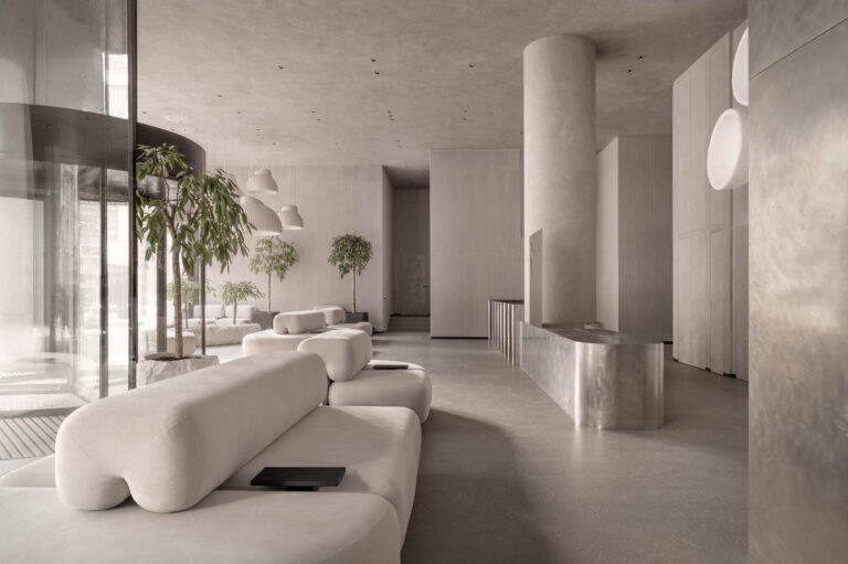 A Kyiv Tech Incubator With a Sleek Yet Earthy Entrance Hall