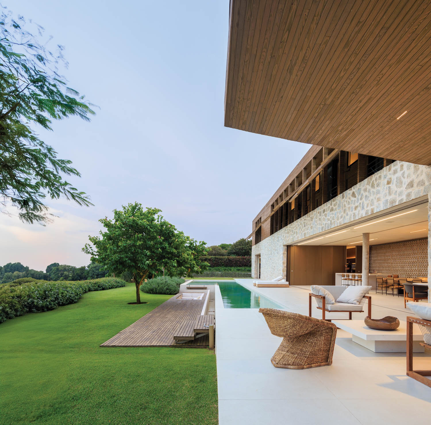 This Home Sits on an Exclusive São Paolo Golf Course