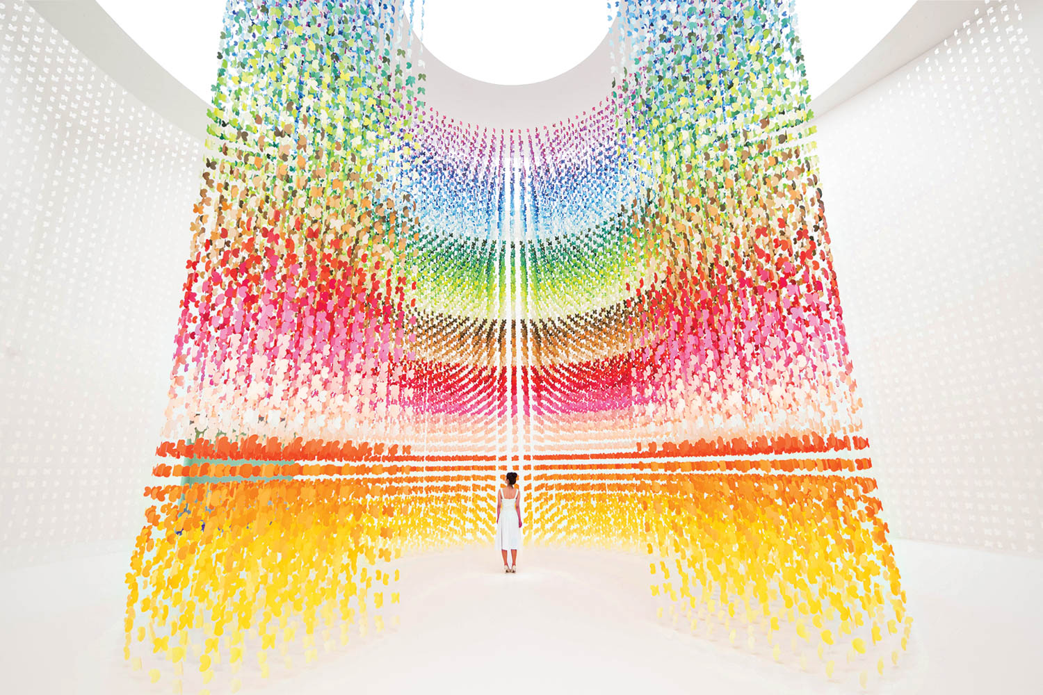 Emmanuelle Moureaux Sets Thousands of Paper Insects Aflight