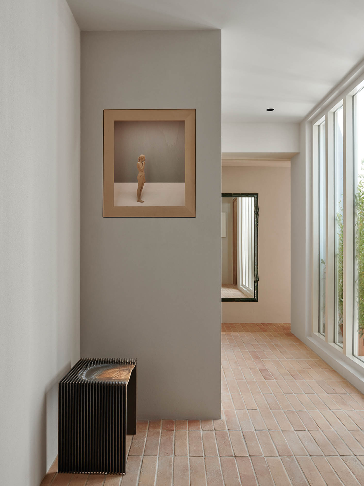 Framework Studio Transforms A 1700s Amsterdam Home