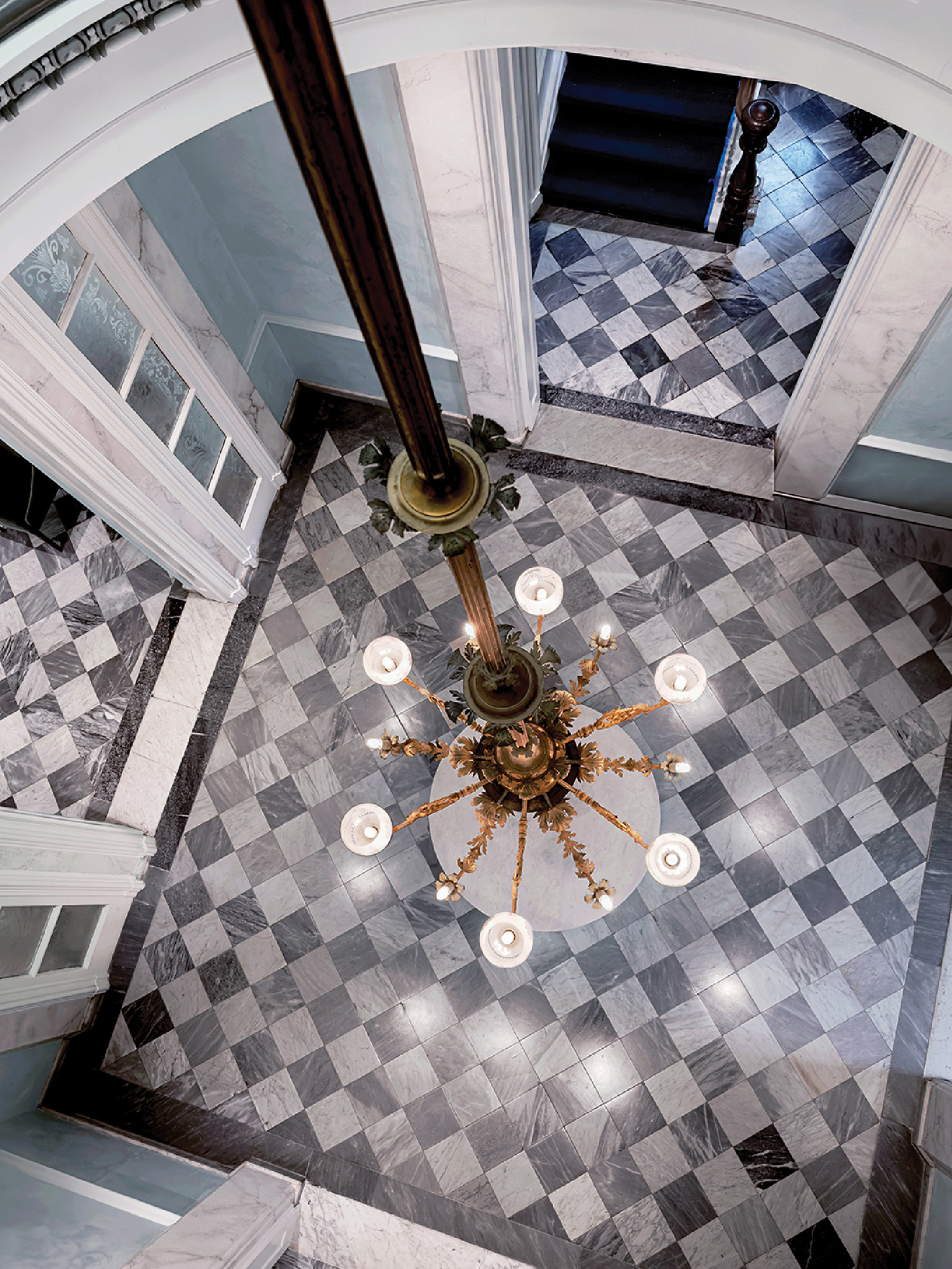 A view of a chandel from above