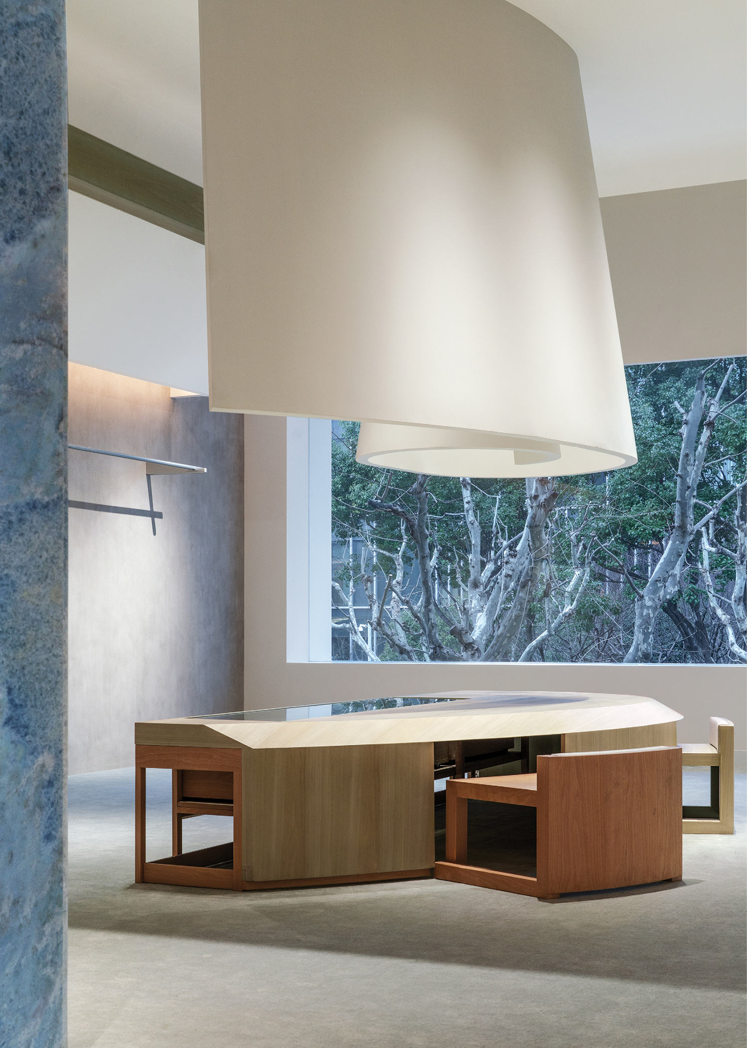 A large white lamp.