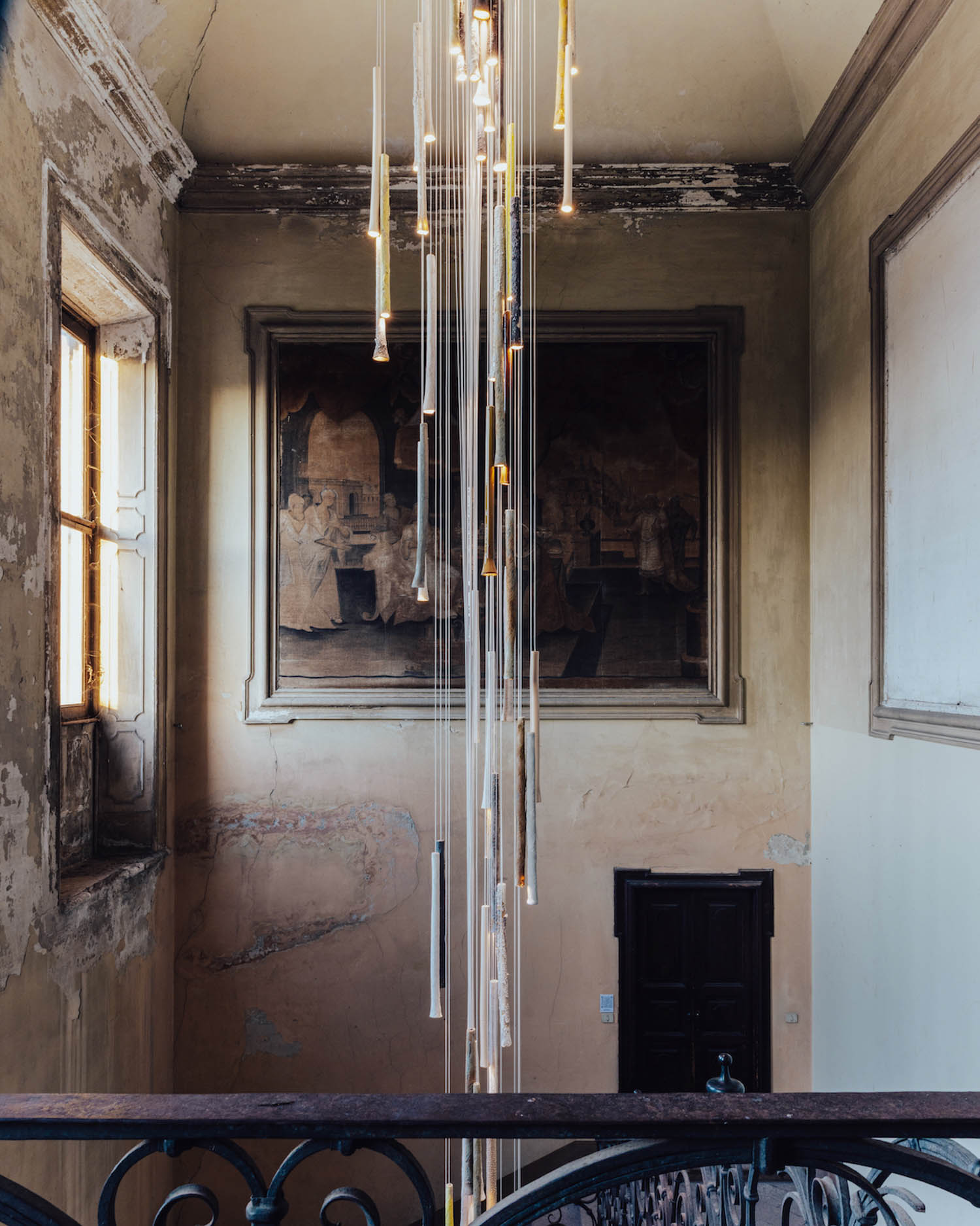 multiple hanging lights