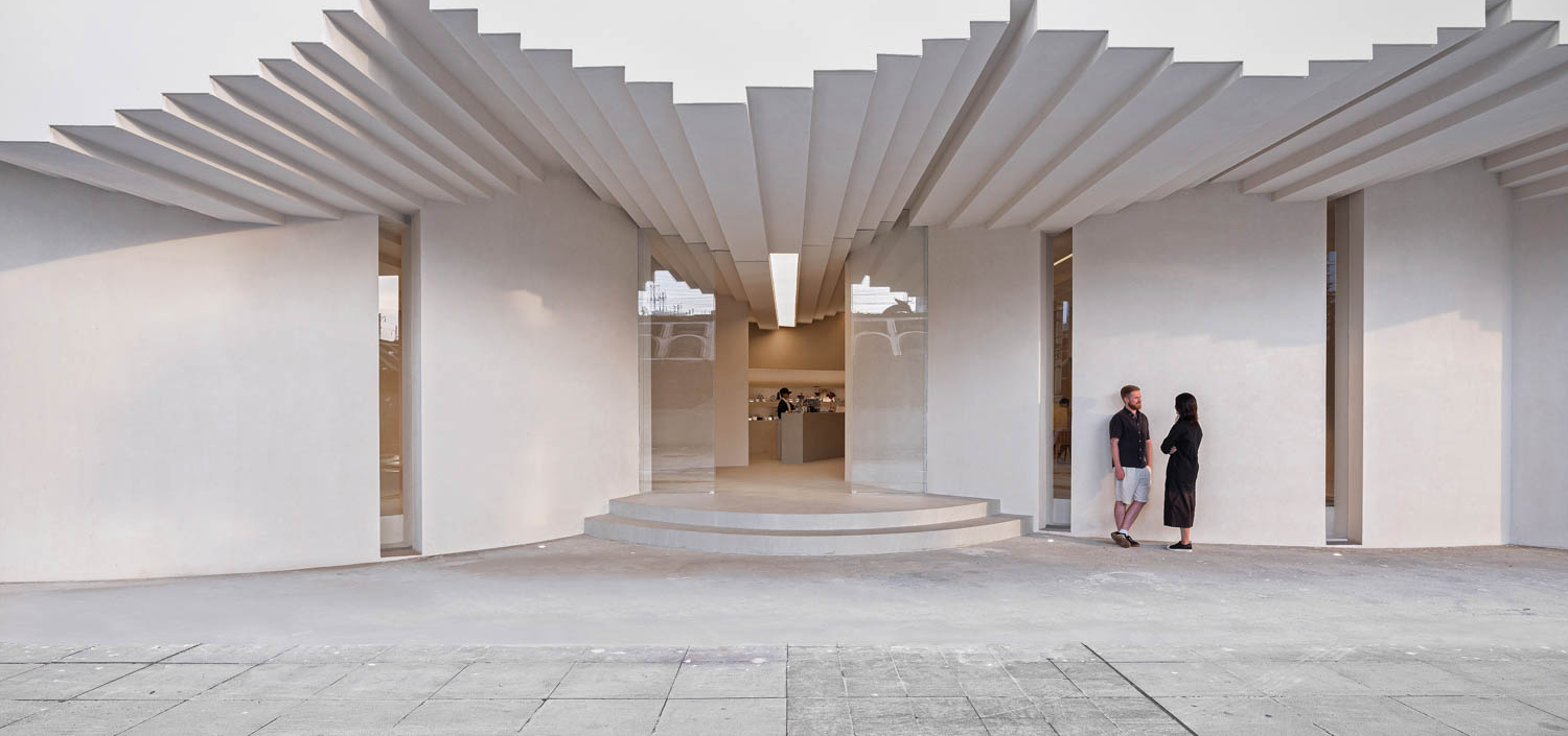 exterior facade of Simple Art Museum