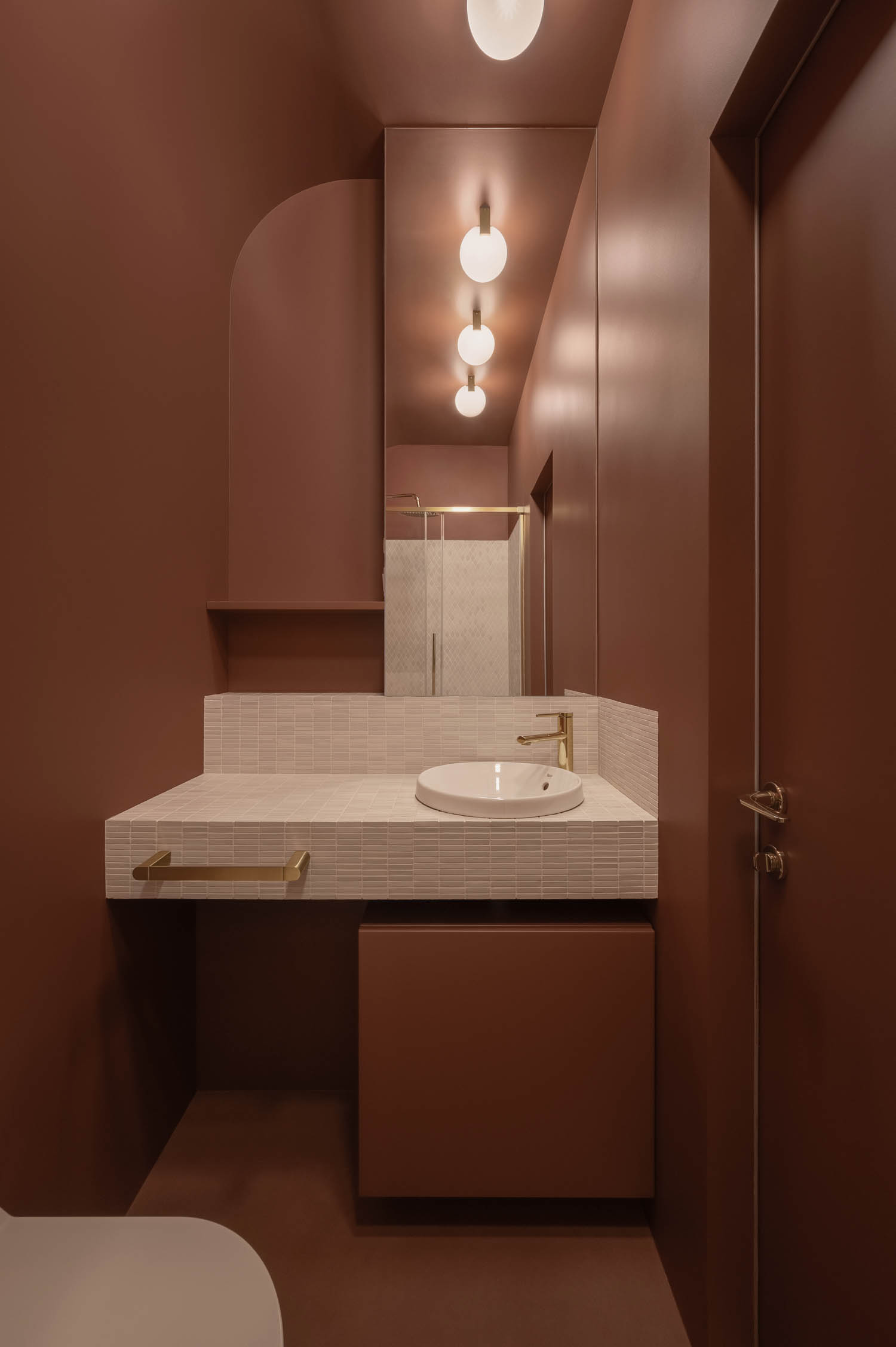 Olena Korzh Crafts A Kyiv Apartment With Aesthetic Vision