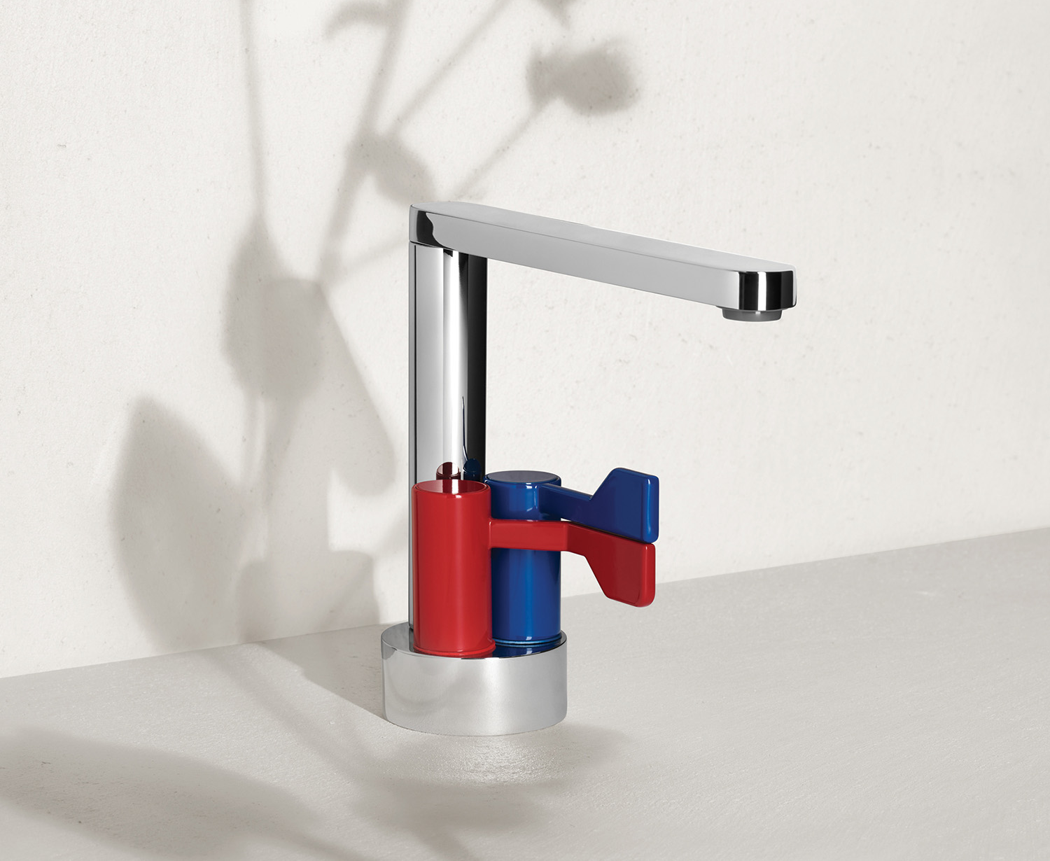 Mamoli sink fixture