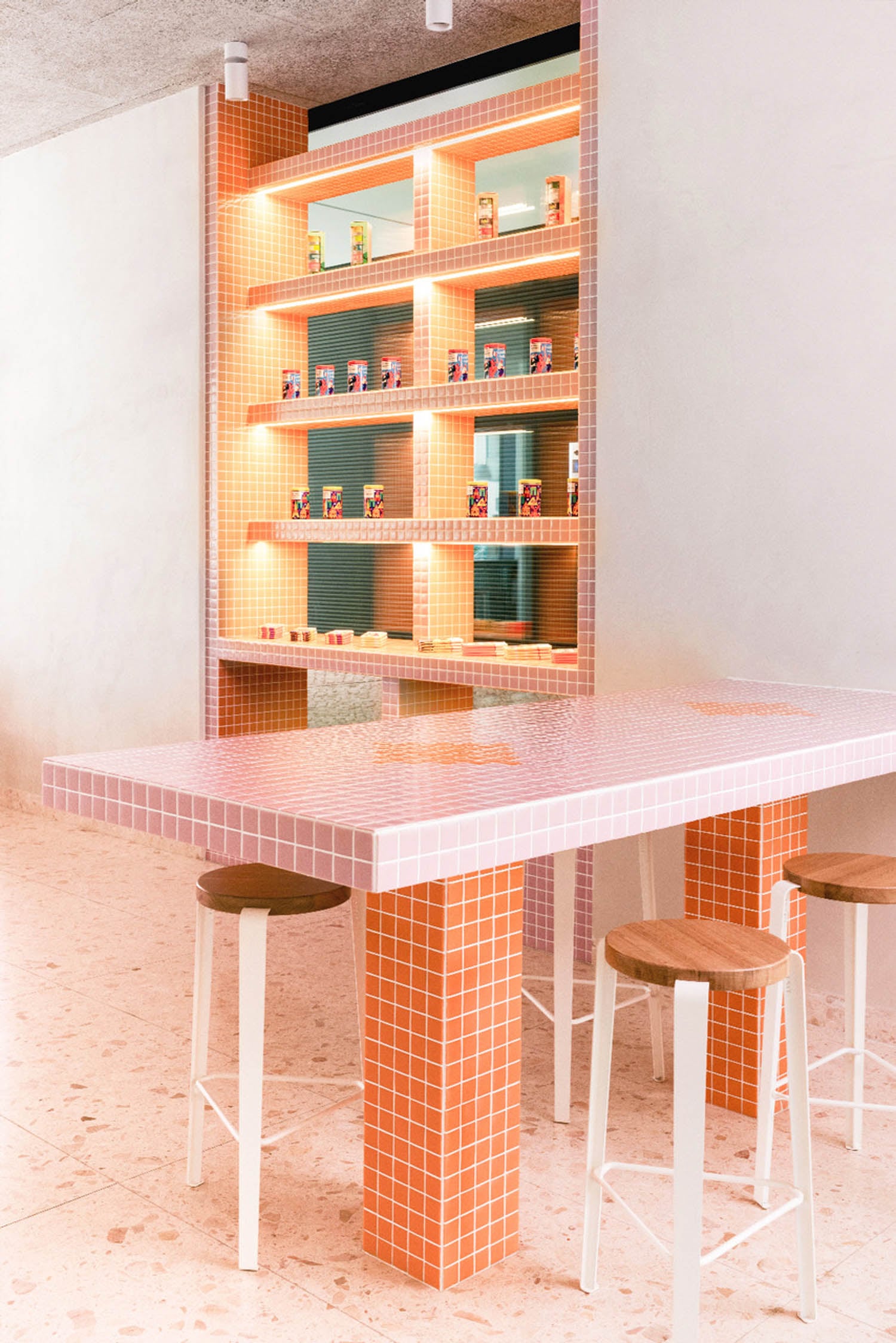 pink tabletop with diamond motif