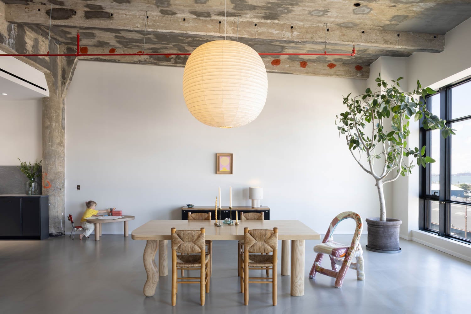 dining room with lamp
