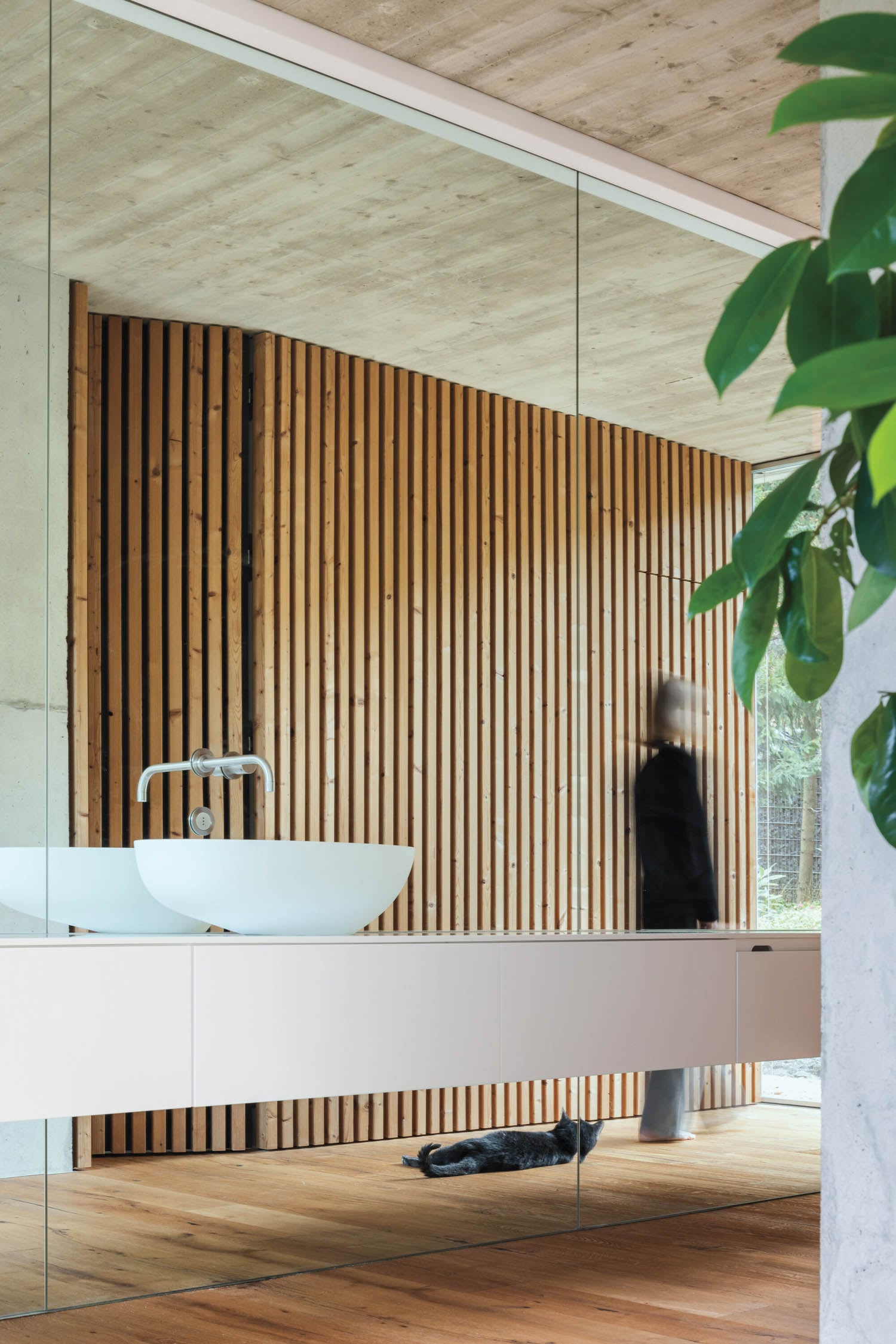 bathroom with bamboo wall
