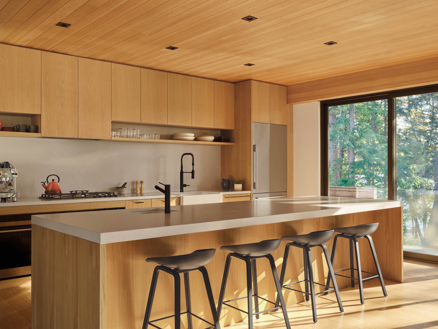 kitchen island with windows facing the lake