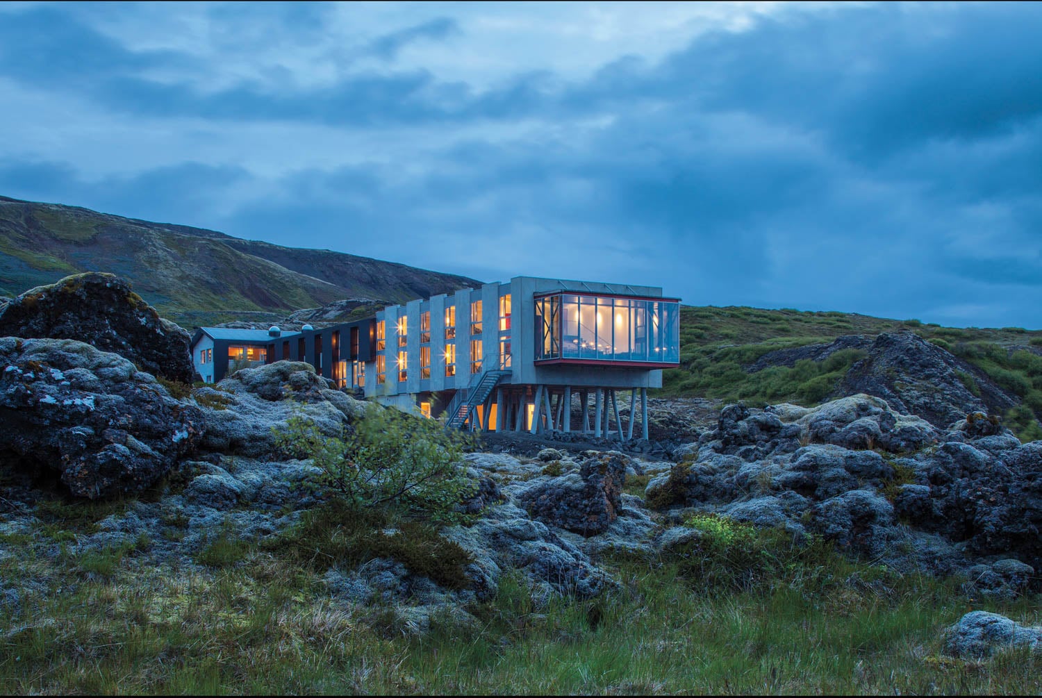 exterior facade of home on the rocks in the hills