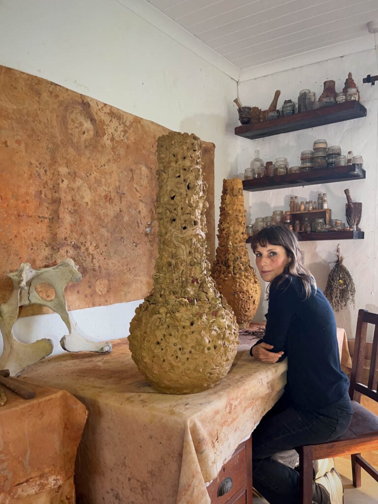 belinda blignaut with her clay vessels