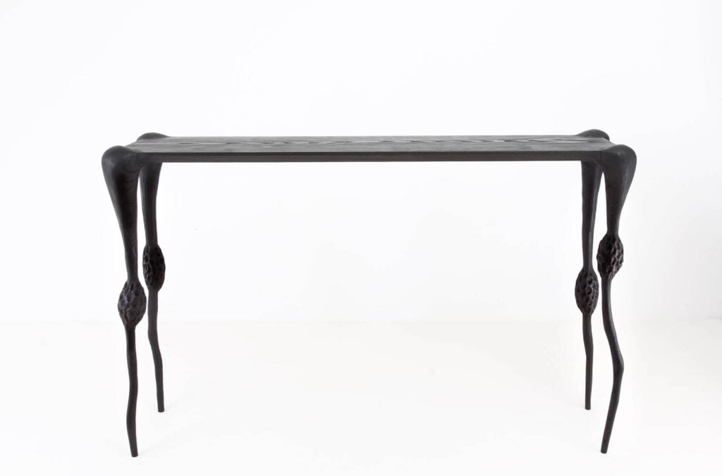 black minimalist table