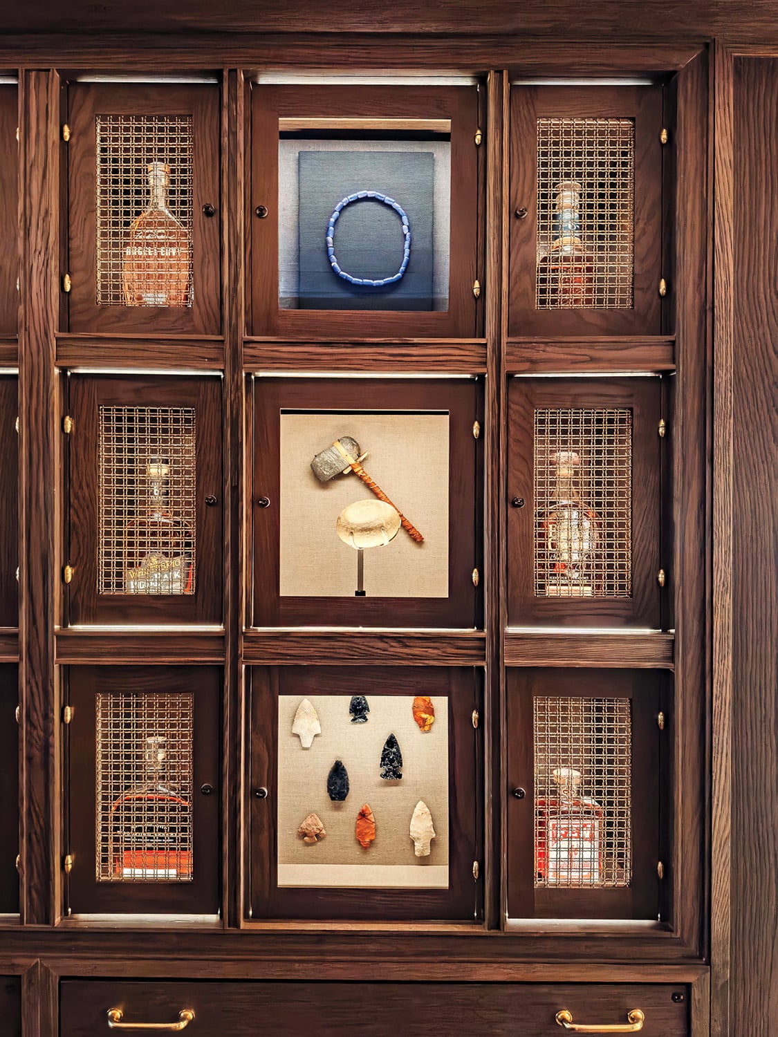 wood detail in jw marriot