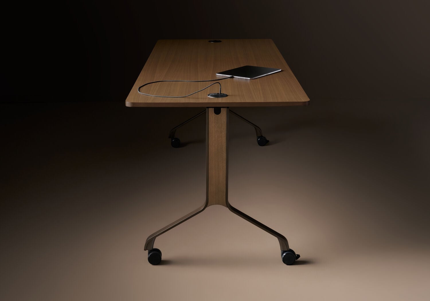Davis Furniture is a 2026 HiP Awards Honoree.